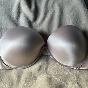 Strapless Victoria’s Secret Pink brand bra